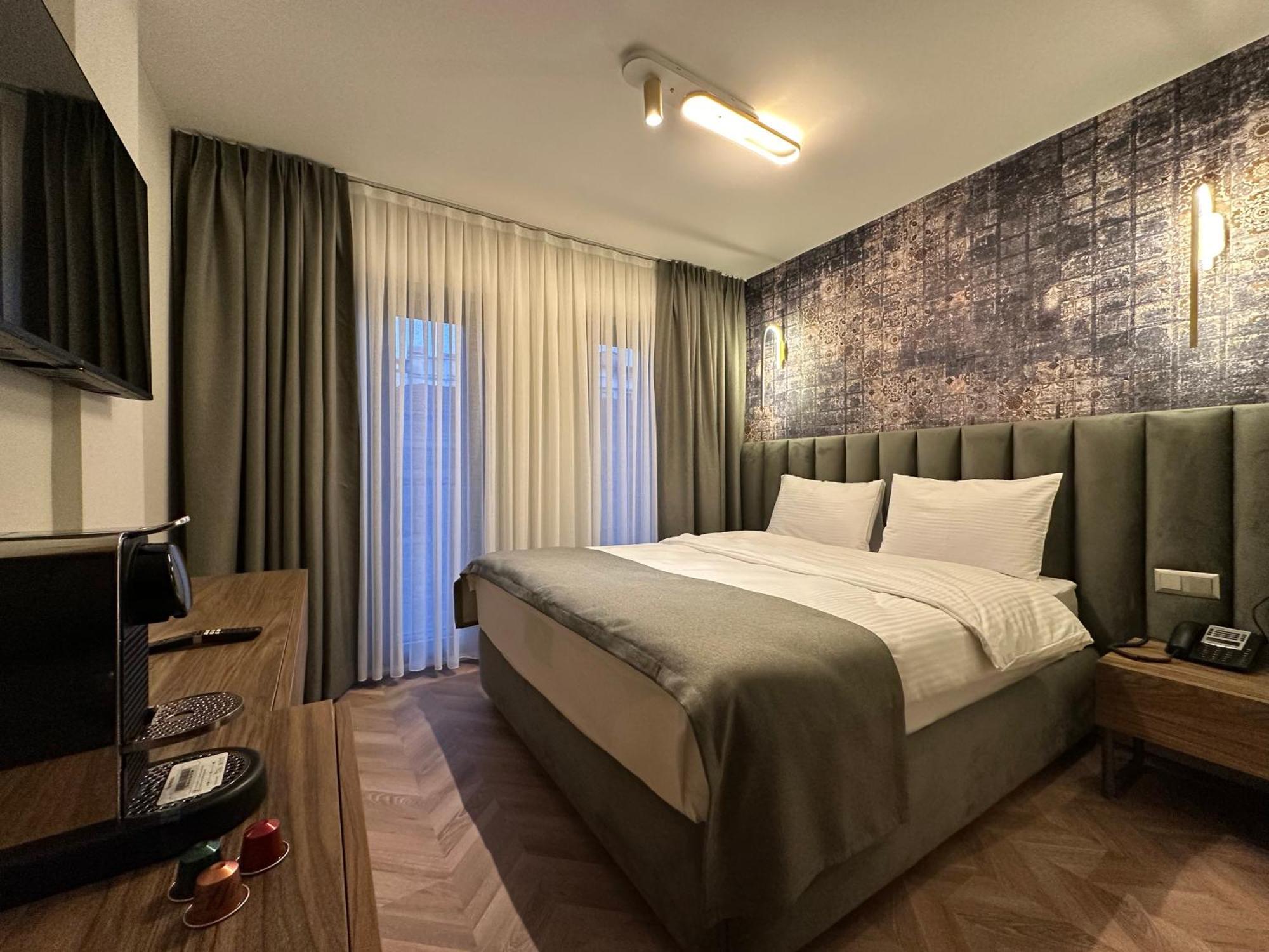Iris Han Hotel Istanbul Exterior photo